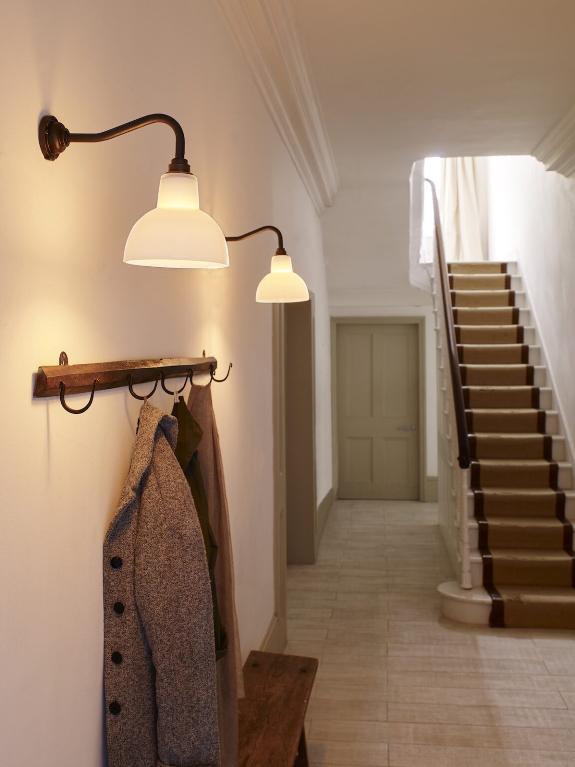 11 Stunning Hallway Lighting Ideas to Brighten your Home - Design Hunter